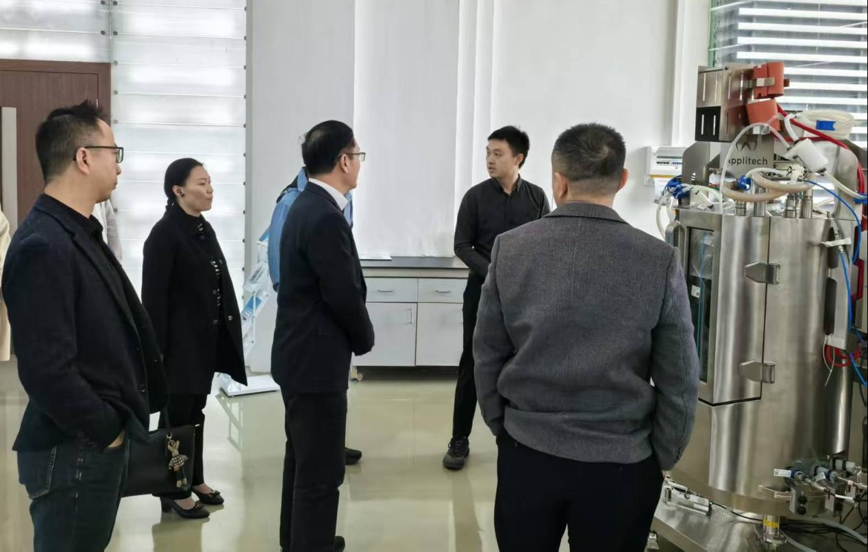 廣州市工信局蒞臨走訪，祝賀艾貝泰入圍國家級“揭榜掛帥”名單